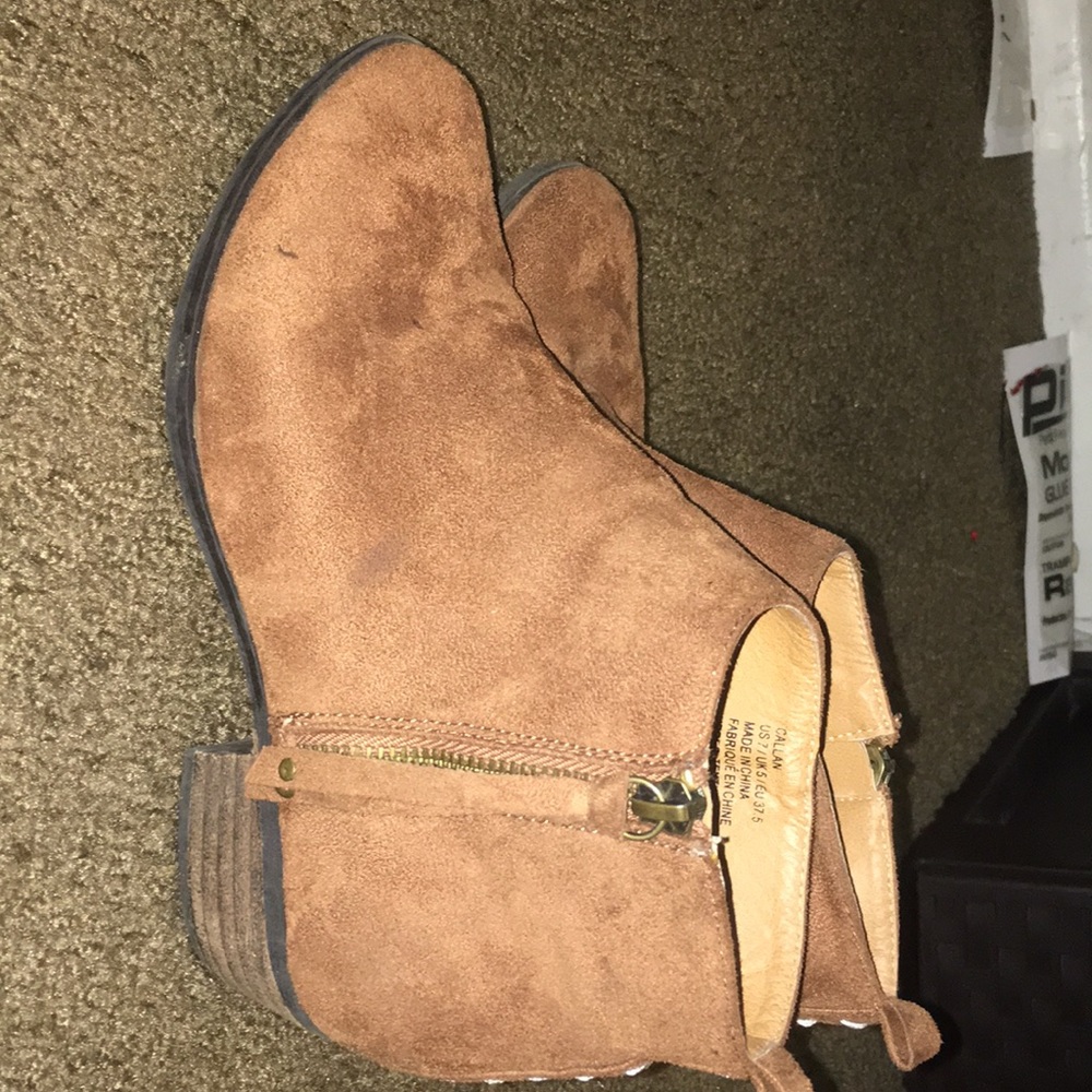 Brown ankle boots